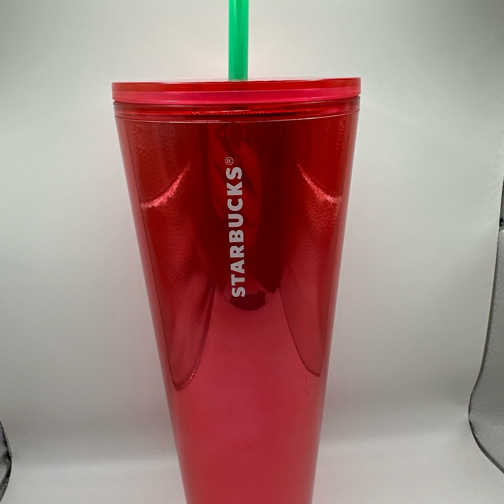 NEW STARBUCKS TUMBLER RES METALLIC W/ GREEN STRAW 24oz 2021 WINTER HOLIDAY